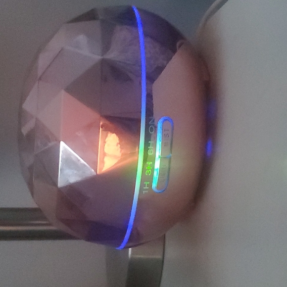 LED Color Changing Essential Oil Mist Diffuser - Picture 8 of 16